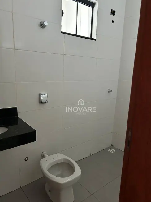 Casa com 2 quartos à venda, 180m2 em Itumbiara - GO - imagem 1 Foto 1 de Casa com 2 quartos à venda, 180m2 em Itumbiara - GO