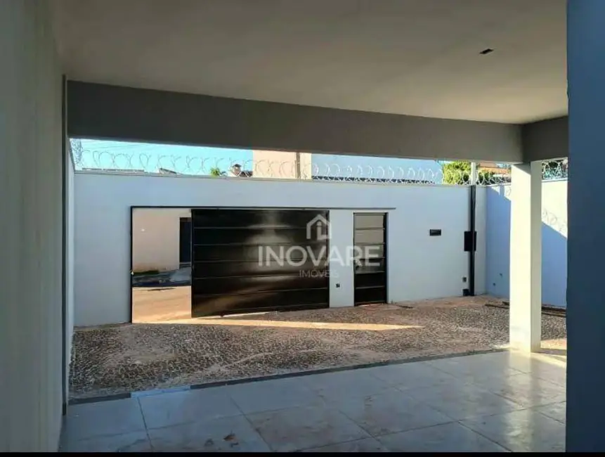 Foto 3 de Casa com 3 quartos à venda, 300m2 em Setor Novo Horizonte, Itumbiara - GO
