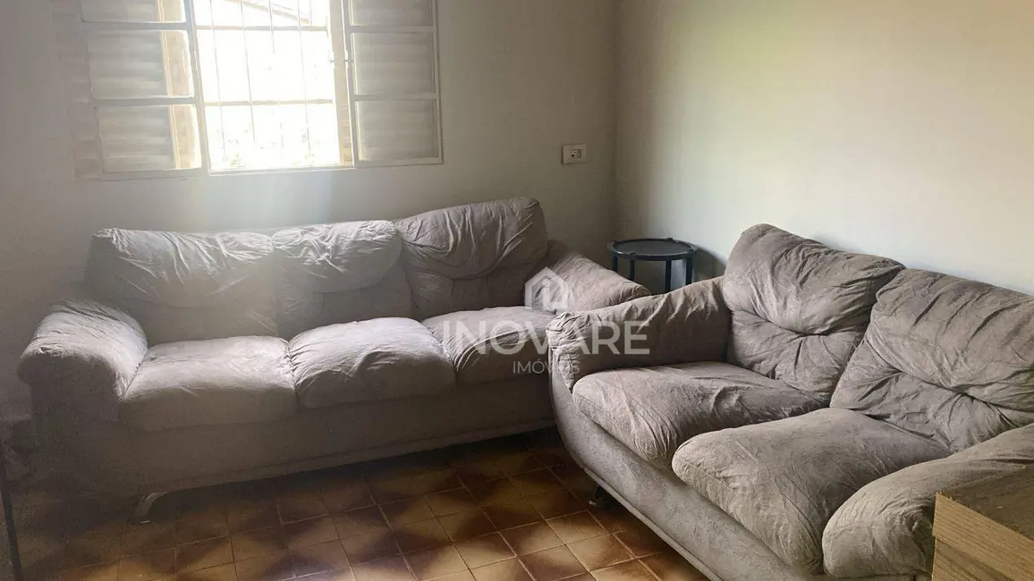 Casa com 2 quartos para alugar, 360m2 em Itumbiara - GO - imagem 3 Foto 3 de Casa com 2 quartos para alugar, 360m2 em Itumbiara - GO