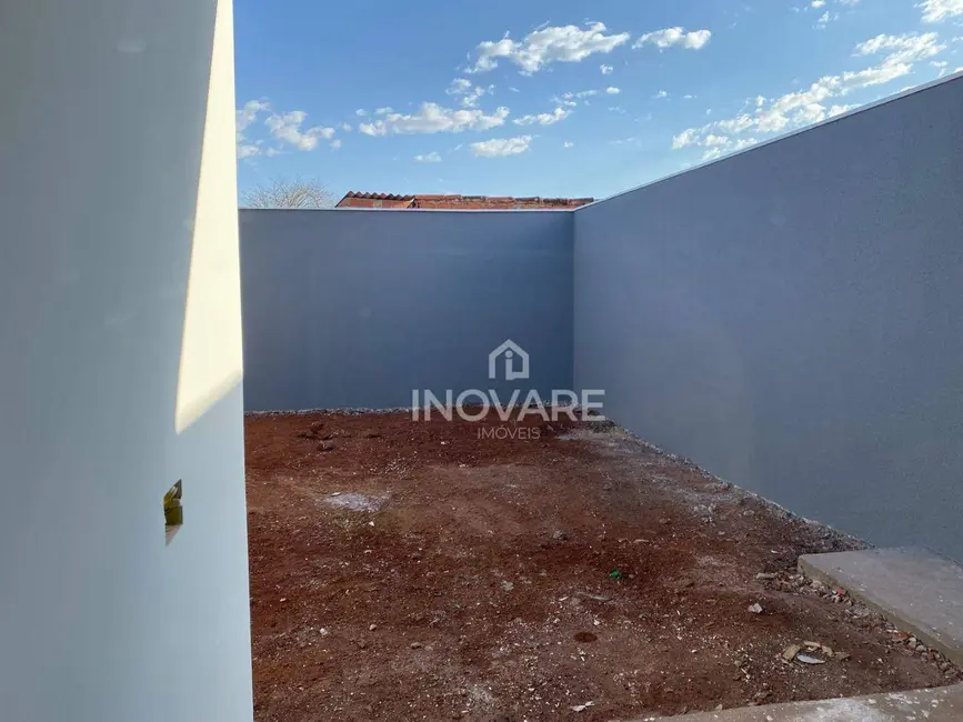 Casa com 3 quartos à venda, 180m2 em Dom Bosco, Itumbiara - GO - imagem 4 Foto 4 de Casa com 3 quartos à venda, 180m2 em Dom Bosco, Itumbiara - GO