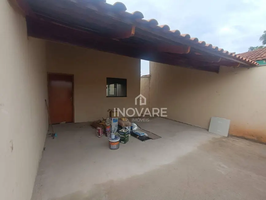 Foto 2 de Casa com 2 quartos à venda, 125m2 em Itumbiara - GO