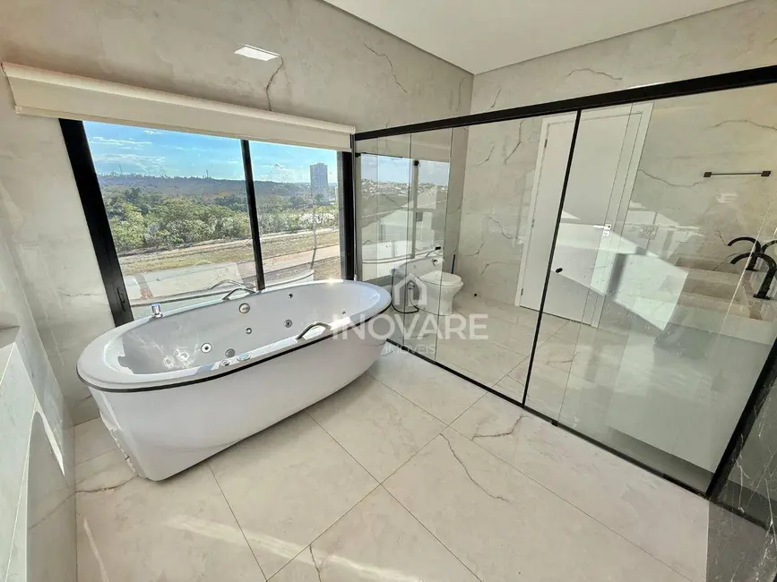 Casa de Condomínio com 4 quartos à venda, 600m2 em Arapora - MG - imagem 9 Foto 9 de Casa de Condomínio com 4 quartos à venda, 600m2 em Arapora - MG