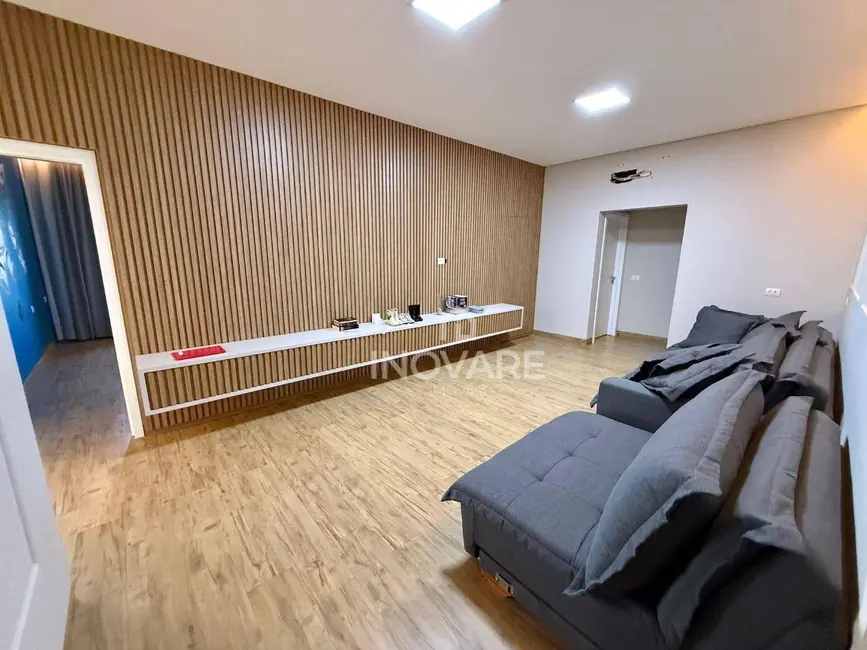 Casa de Condomínio com 4 quartos à venda, 600m2 em Arapora - MG - imagem 3 Foto 3 de Casa de Condomínio com 4 quartos à venda, 600m2 em Arapora - MG