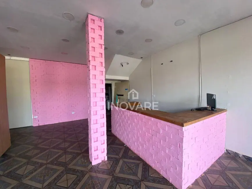Casa com 1 quarto para alugar em Setor Rodoviário, Itumbiara - GO - imagem 4 Foto 4 de Casa com 1 quarto para alugar em Setor Rodoviário, Itumbiara - GO