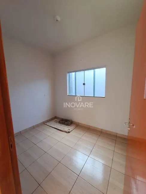 Casa com 3 quartos à venda, 125m2 em Itumbiara - GO - imagem 3 Foto 3 de Casa com 3 quartos à venda, 125m2 em Itumbiara - GO