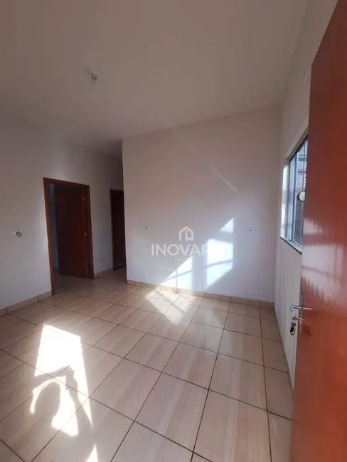 Casa com 3 quartos à venda, 125m2 em Itumbiara - GO - imagem 2 Foto 2 de Casa com 3 quartos à venda, 125m2 em Itumbiara - GO
