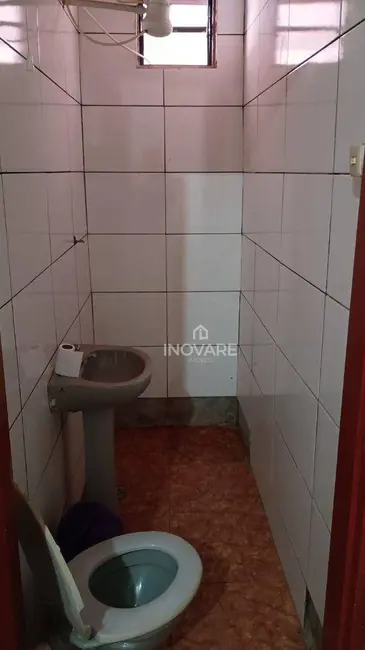 Casa com 2 quartos à venda, 180m2 em Jardim Leonora, Itumbiara - GO - imagem 6 Foto 6 de Casa com 2 quartos à venda, 180m2 em Jardim Leonora, Itumbiara - GO
