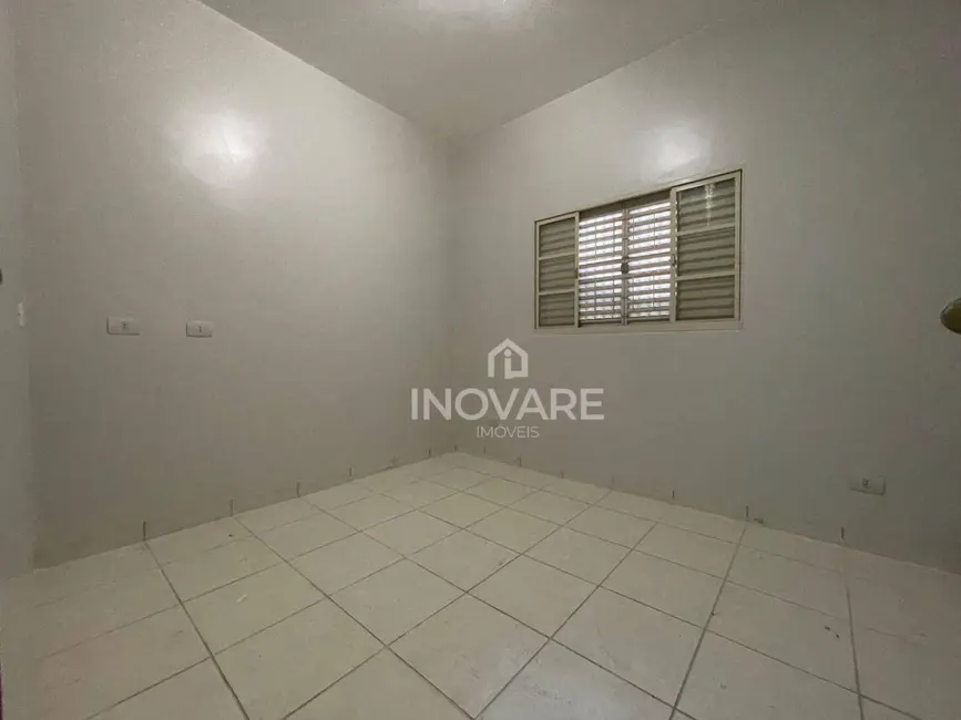 Casa com 4 quartos à venda, 360m2 em Jardim Leonora, Itumbiara - GO - imagem 5 Foto 5 de Casa com 4 quartos à venda, 360m2 em Jardim Leonora, Itumbiara - GO