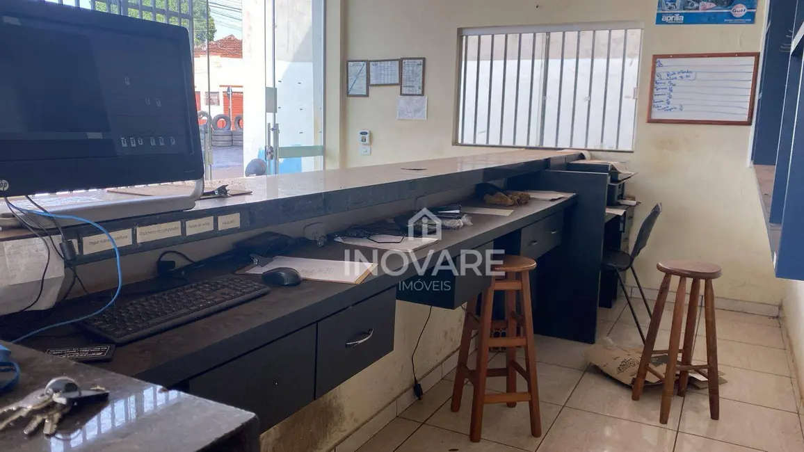 Foto 2 de Sala Comercial para alugar, 324m2 em Itumbiara - GO