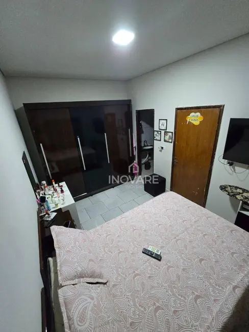 Casa com 3 quartos à venda, 360m2 em Jardim América, Itumbiara - GO - imagem 5 Foto 5 de Casa com 3 quartos à venda, 360m2 em Jardim América, Itumbiara - GO