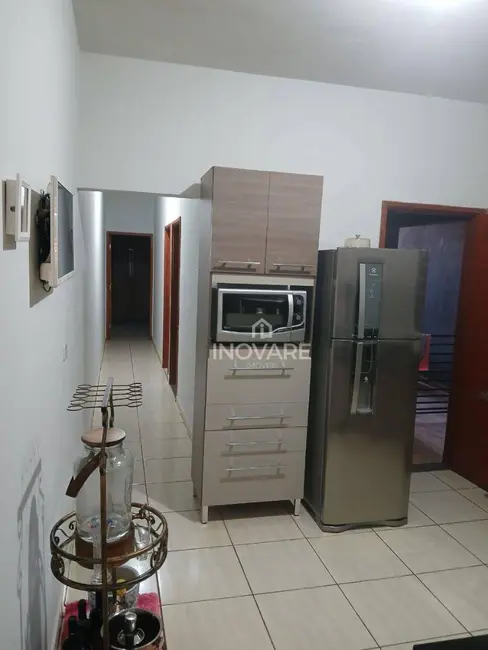 Casa com 2 quartos à venda, 180m2 em Itumbiara - GO - imagem 8 Foto 8 de Casa com 2 quartos à venda, 180m2 em Itumbiara - GO
