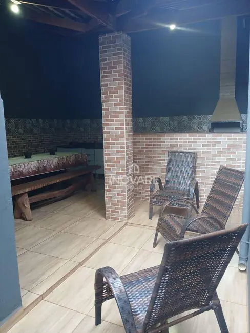 Casa com 2 quartos à venda, 180m2 em Itumbiara - GO - imagem 1 Foto 1 de Casa com 2 quartos à venda, 180m2 em Itumbiara - GO