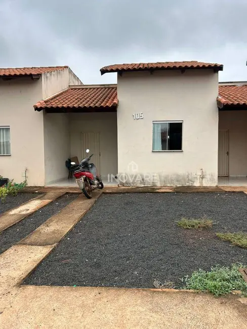 Foto 1 de Casa de Condomínio com 2 quartos à venda, 85m2 em Itumbiara - GO