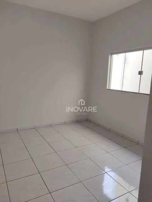 Casa com 2 quartos à venda, 153m2 em Itumbiara - GO - imagem 3 Foto 3 de Casa com 2 quartos à venda, 153m2 em Itumbiara - GO
