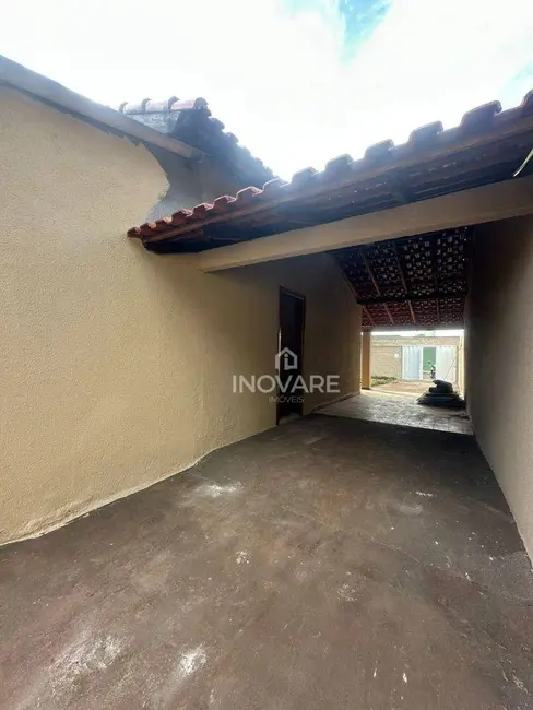 Foto 5 de Casa com 3 quartos à venda, 360m2 em Jardim Leonora, Itumbiara - GO