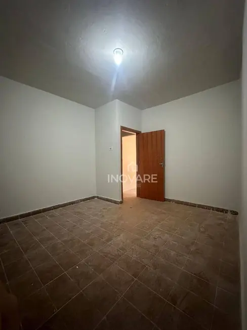 Foto 9 de Casa com 3 quartos à venda, 360m2 em Jardim Leonora, Itumbiara - GO