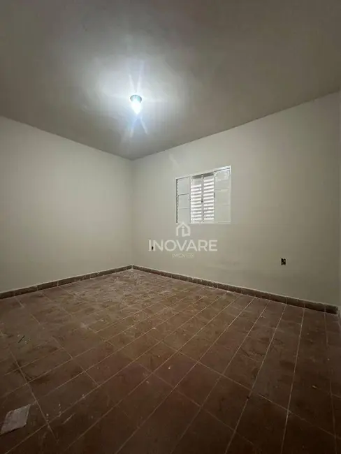 Foto 8 de Casa com 3 quartos à venda, 360m2 em Jardim Leonora, Itumbiara - GO