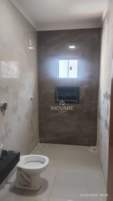 Casa com 2 quartos à venda, 180m2 em Jardim Liberdade, Itumbiara - GO - imagem 8 Foto 8 de Casa com 2 quartos à venda, 180m2 em Jardim Liberdade, Itumbiara - GO