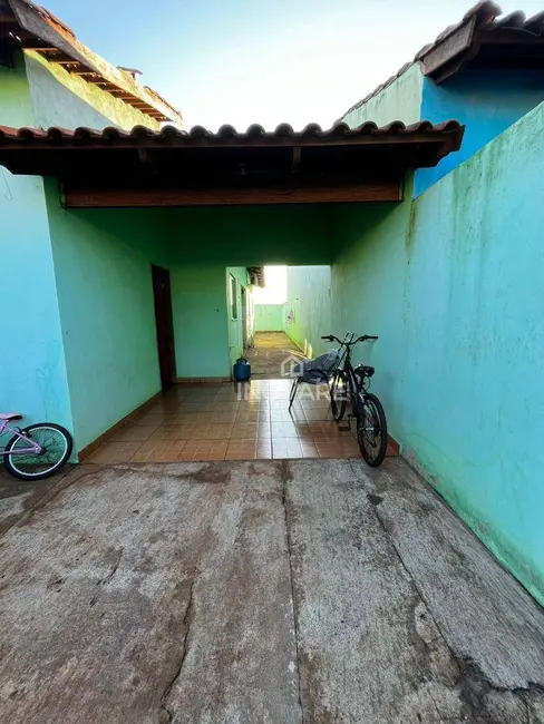 Casa com 2 quartos à venda, 150m2 em Jardim Liberdade, Itumbiara - GO - imagem 2 Foto 2 de Casa com 2 quartos à venda, 150m2 em Jardim Liberdade, Itumbiara - GO