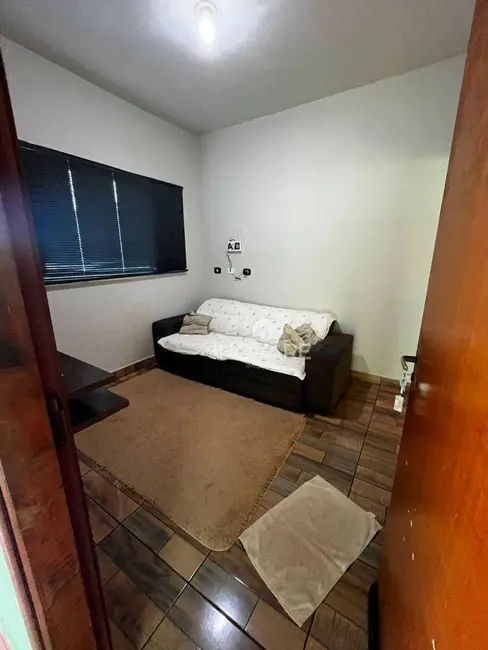 Casa com 2 quartos à venda, 150m2 em Jardim Liberdade, Itumbiara - GO - imagem 8 Foto 8 de Casa com 2 quartos à venda, 150m2 em Jardim Liberdade, Itumbiara - GO