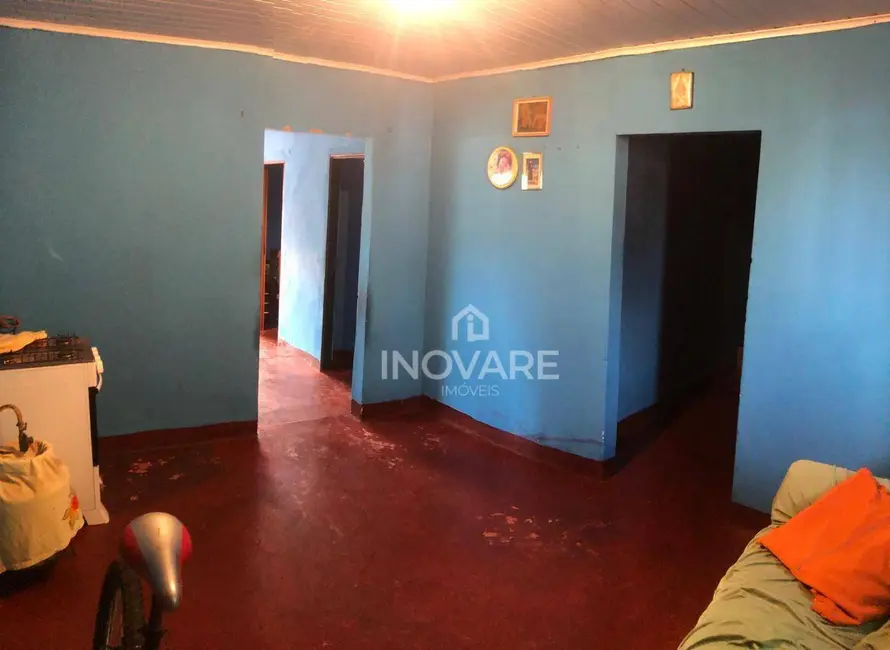 Casa com 3 quartos à venda, 360m2 em Itumbiara - GO - imagem 4 Foto 4 de Casa com 3 quartos à venda, 360m2 em Itumbiara - GO