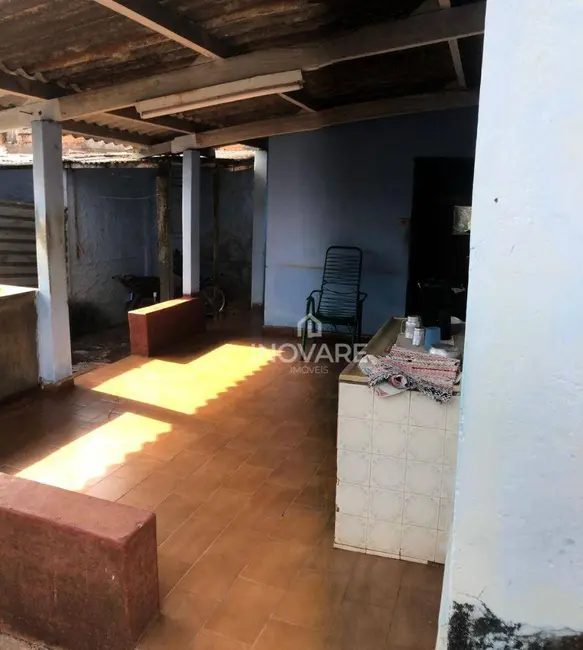 Casa com 3 quartos à venda, 360m2 em Itumbiara - GO - imagem 9 Foto 9 de Casa com 3 quartos à venda, 360m2 em Itumbiara - GO