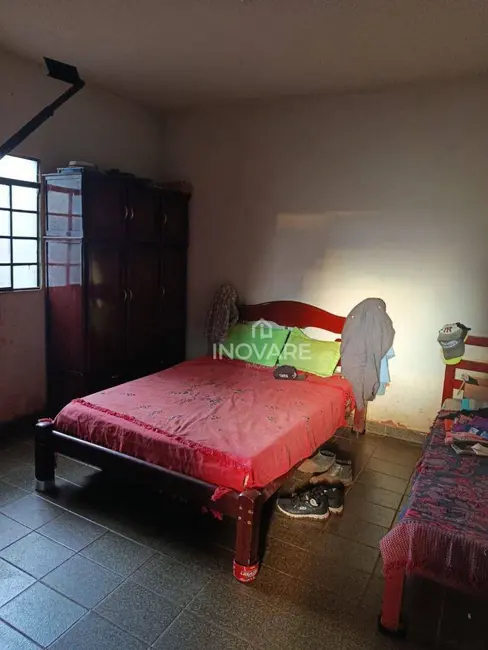 Casa com 2 quartos à venda em Itumbiara - GO - imagem 3 Foto 3 de Casa com 2 quartos à venda em Itumbiara - GO