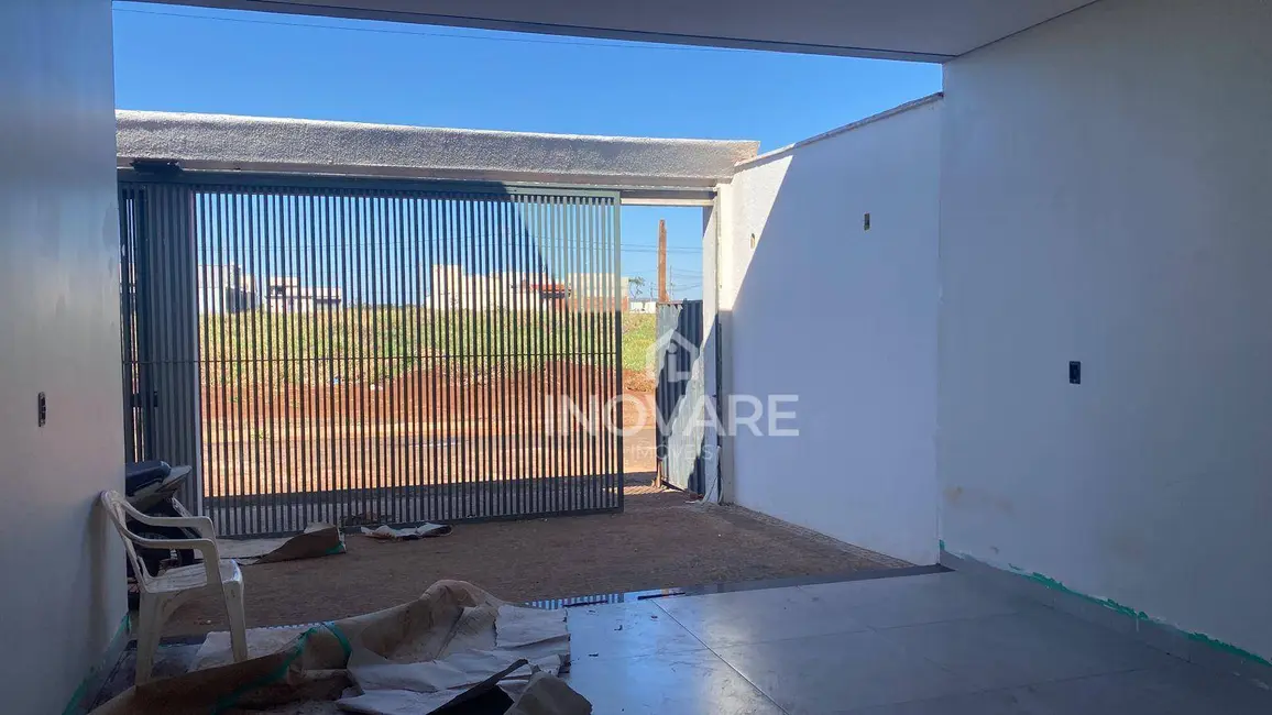 Casa com 3 quartos à venda, 250m2 em Itumbiara - GO - imagem 2 Foto 2 de Casa com 3 quartos à venda, 250m2 em Itumbiara - GO