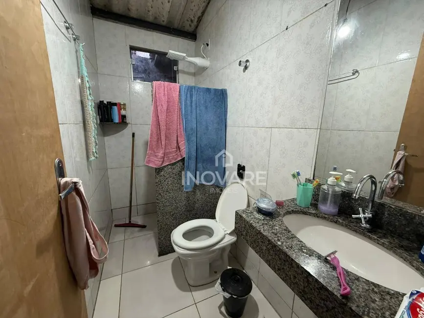 Casa com 4 quartos à venda, 90m2 em Itumbiara - GO - imagem 9 Foto 9 de Casa com 4 quartos à venda, 90m2 em Itumbiara - GO
