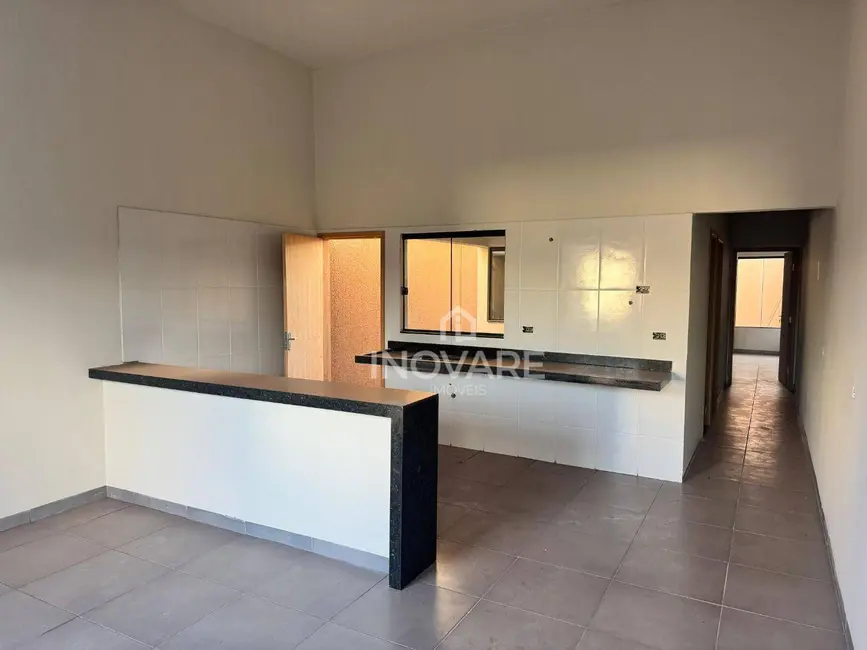 Casa com 2 quartos à venda, 125m2 em Itumbiara - GO - imagem 6 Foto 6 de Casa com 2 quartos à venda, 125m2 em Itumbiara - GO