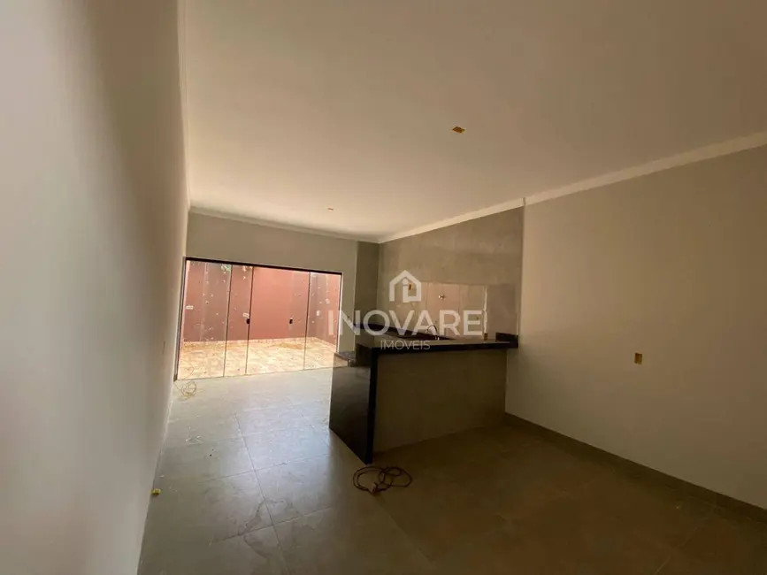 Foto 6 de Casa com 3 quartos à venda, 200m2 em Itumbiara - GO