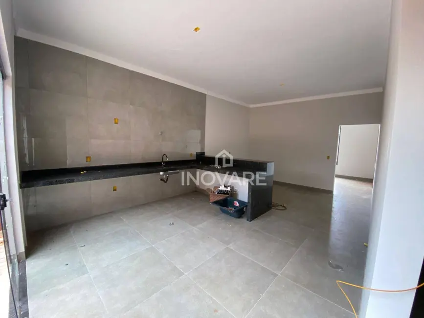 Foto 7 de Casa com 3 quartos à venda, 200m2 em Itumbiara - GO
