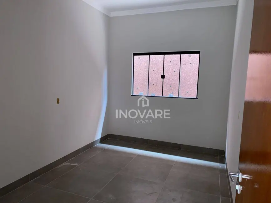 Foto 5 de Casa com 3 quartos à venda, 200m2 em Itumbiara - GO