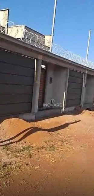 Casa com 3 quartos à venda, 180m2 em Cidade Jardim, Itumbiara - GO - imagem 1 Foto 1 de Casa com 3 quartos à venda, 180m2 em Cidade Jardim, Itumbiara - GO