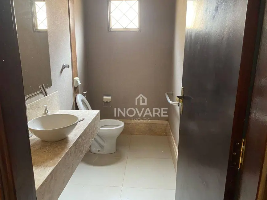 Foto 2 de Casa com 3 quartos à venda, 360m2 em Residencial Jardim Primavera, Itumbiara - GO