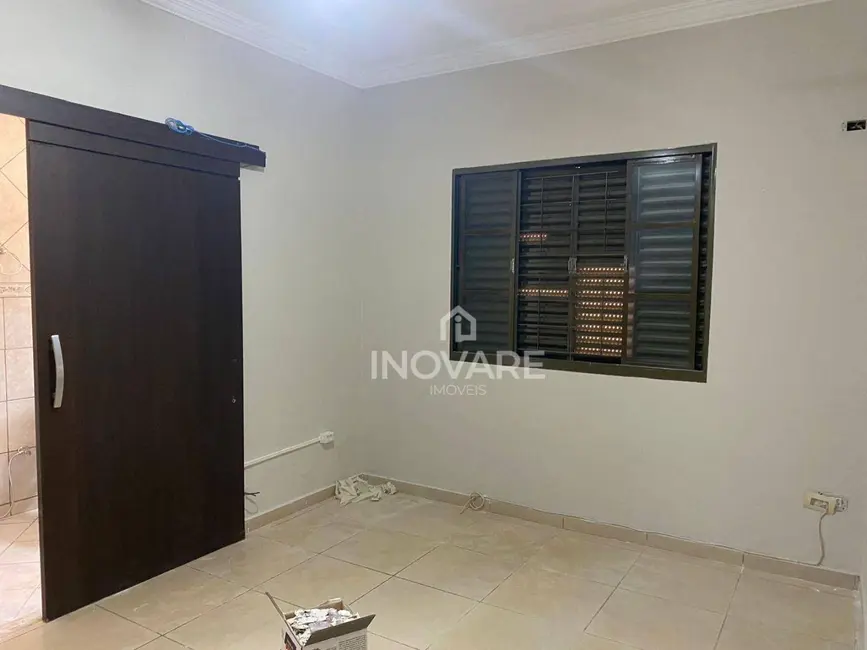 Casa com 3 quartos à venda, 360m2 em Residencial Jardim Primavera, Itumbiara - GO - imagem 5 Foto 5 de Casa com 3 quartos à venda, 360m2 em Residencial Jardim Primavera, Itumbiara - GO