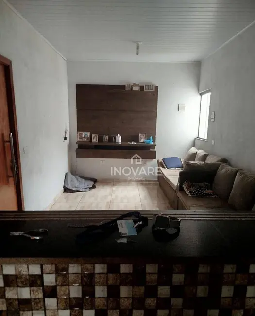 Casa com 3 quartos à venda, 250m2 em Conjunto Habitacional Juca Arantes, Itumbiara - GO - imagem 2 Foto 2 de Casa com 3 quartos à venda, 250m2 em Conjunto Habitacional Juca Arantes, Itumbiara - GO