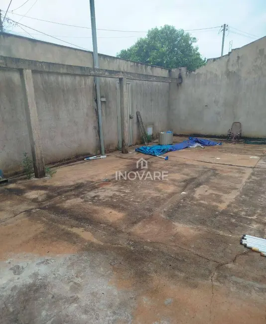 Casa com 3 quartos à venda, 250m2 em Conjunto Habitacional Juca Arantes, Itumbiara - GO - imagem 8 Foto 8 de Casa com 3 quartos à venda, 250m2 em Conjunto Habitacional Juca Arantes, Itumbiara - GO