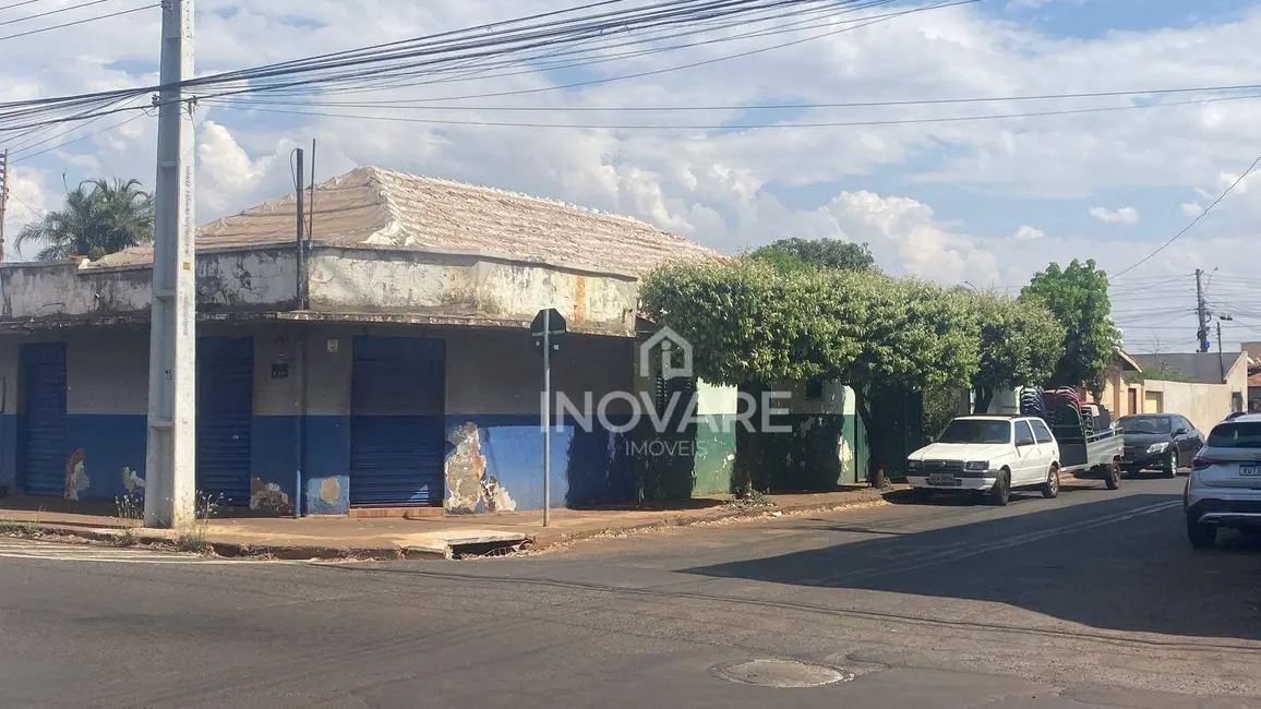 Foto 1 de Sala Comercial para alugar, 130m2 em Setor Anhanguera, Itumbiara - GO