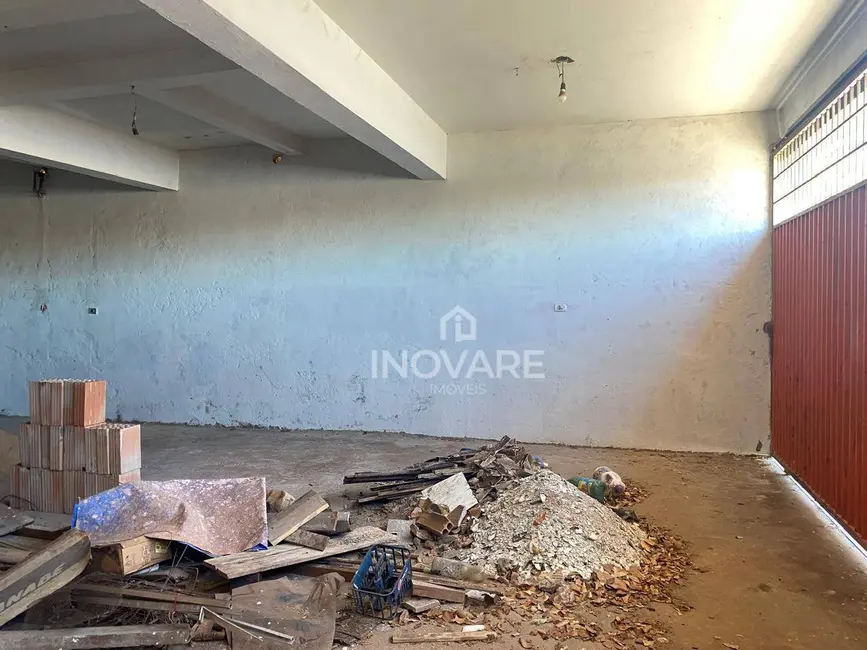 Sala Comercial à venda, 250m2 em Itumbiara - GO - imagem 6 Foto 6 de Sala Comercial à venda, 250m2 em Itumbiara - GO