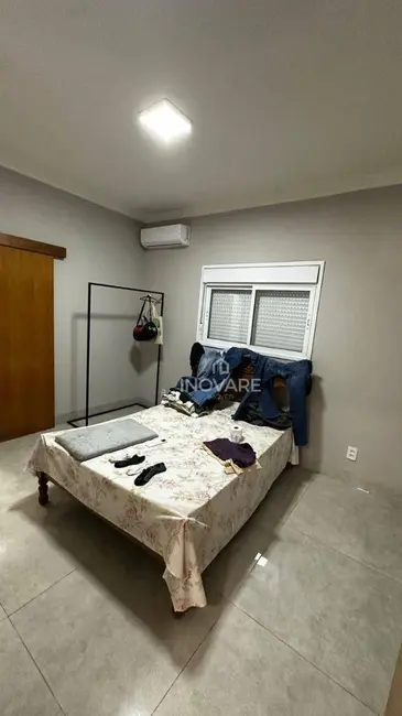 Foto 4 de Casa com 3 quartos à venda, 250m2 em Paranaíba, Itumbiara - GO