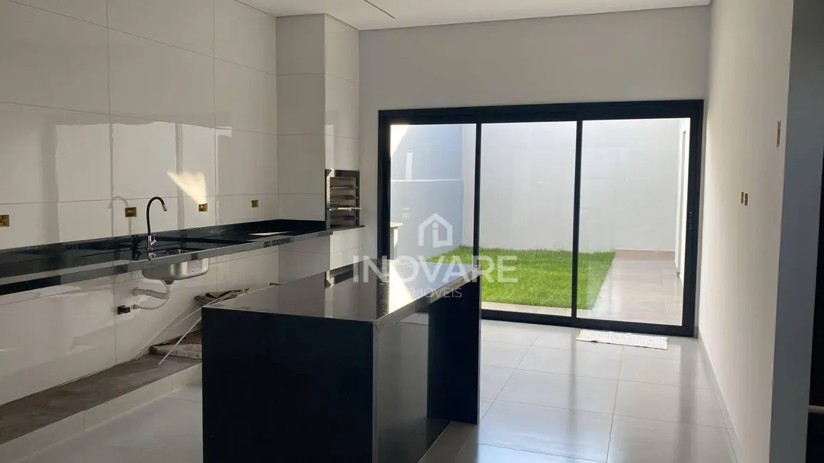 Foto 9 de Casa com 3 quartos à venda, 250m2 em Itumbiara - GO