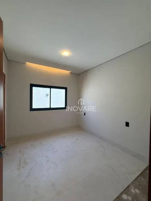 Foto 7 de Casa com 3 quartos à venda, 250m2 em Itumbiara - GO