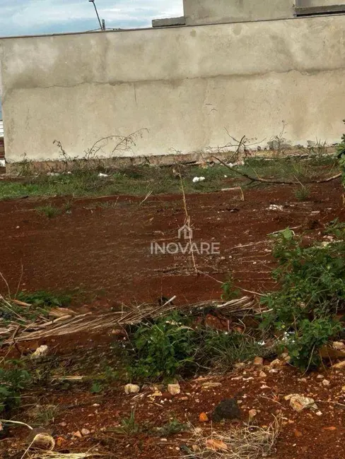 Foto 1 de Terreno / Lote à venda, 250m2 em Itumbiara - GO