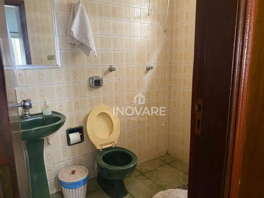 Foto 7 de Casa com 3 quartos à venda, 418m2 em Itumbiara - GO