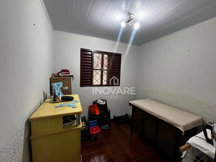 Foto 9 de Casa com 2 quartos à venda, 360m2 em Setor Buritys, Itumbiara - GO