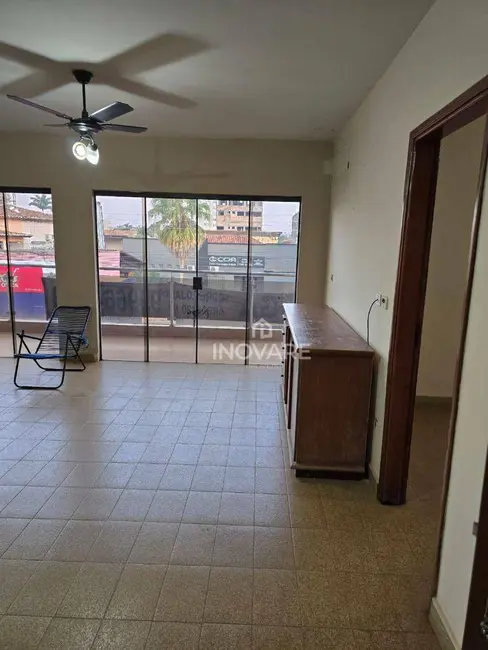 Kitnet com 3 quartos para alugar, 480m2 em Itumbiara - GO - imagem 4 Foto 4 de Kitnet com 3 quartos para alugar, 480m2 em Itumbiara - GO