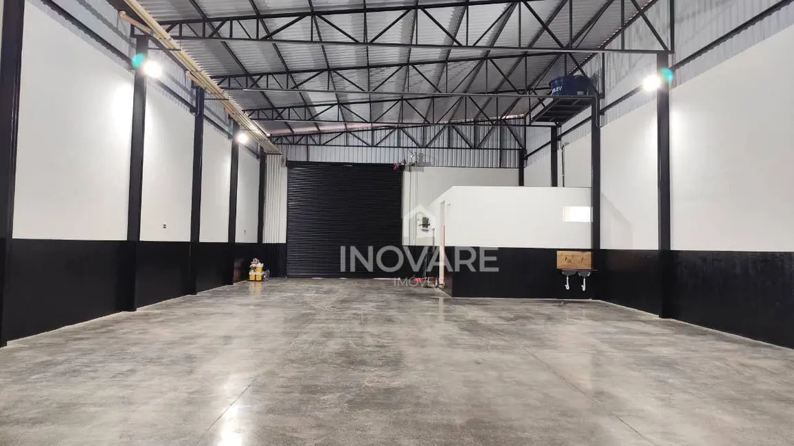 Foto 6 de Armazém / Galpão à venda, 300m2 em Setor Buritys, Itumbiara - GO