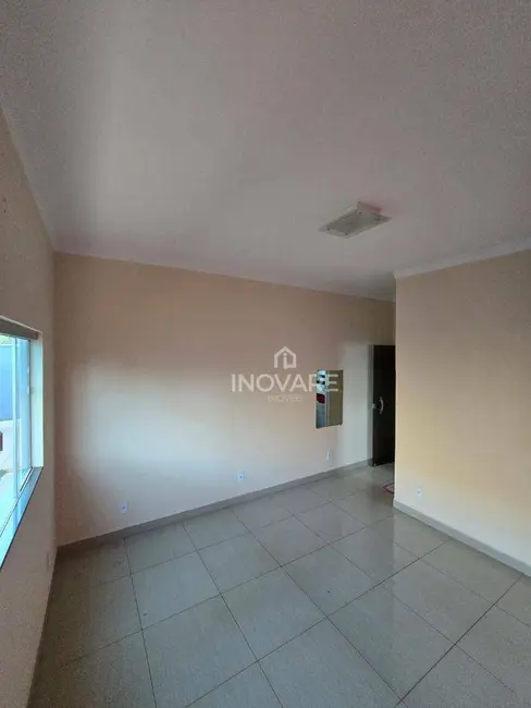 Casa com 3 quartos à venda, 392m2 em Itumbiara - GO - imagem 4 Foto 4 de Casa com 3 quartos à venda, 392m2 em Itumbiara - GO