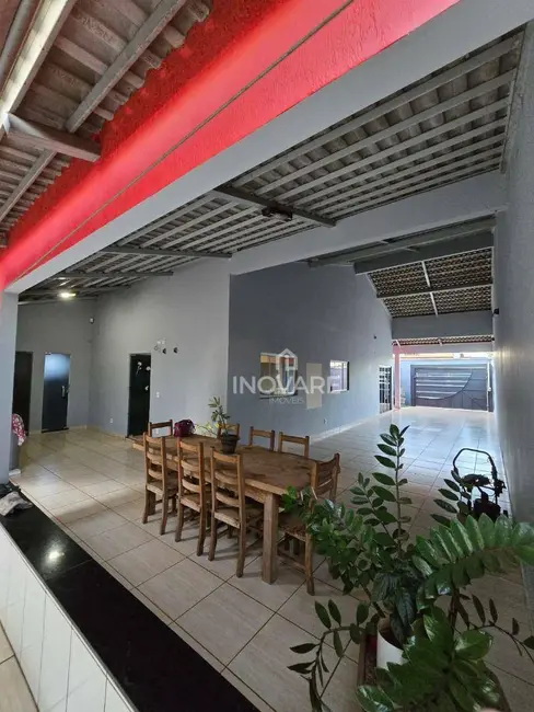 Casa com 3 quartos à venda, 392m2 em Itumbiara - GO - imagem 8 Foto 8 de Casa com 3 quartos à venda, 392m2 em Itumbiara - GO